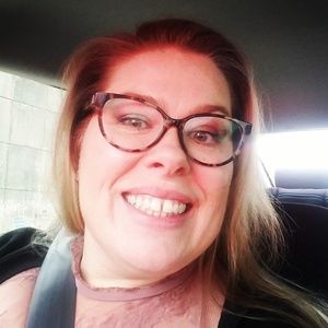 Meet your Posher, Liz